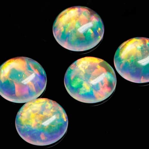 Sanwa BELLO JELLY OPAL — Showcases opal beauty in translucent color tone