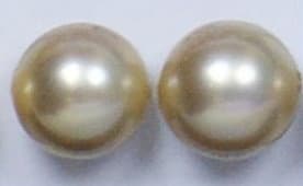 K2S simulated-pearl jewelry with sophisticated shell motif and creamy white luster