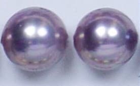 MV4 shell case made of simulated-pearl material, opalescent glow and precision-engineered form