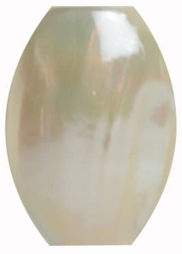 DR natural pearl bracelet with evenly spaced, creamy natural pearls and secure clasp